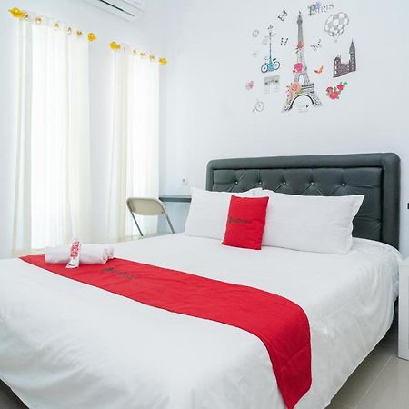 Reddoorz Syariah At Winong Nganjuk Hotel Eksteriør billede