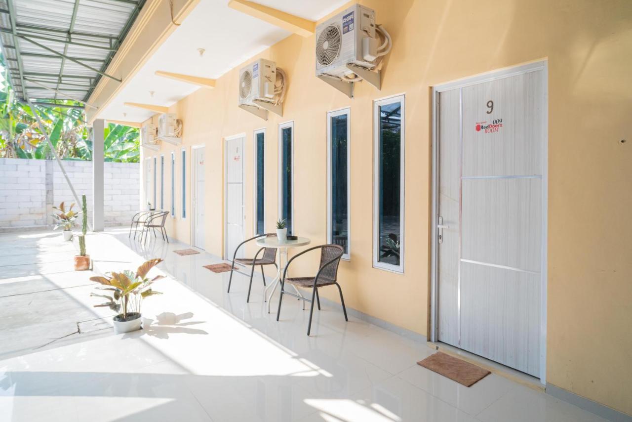Reddoorz Syariah At Winong Nganjuk Hotel Eksteriør billede